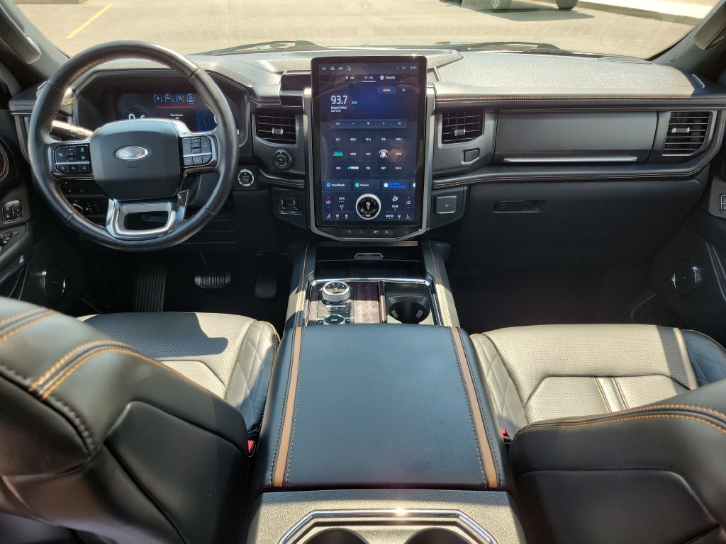 Certified 2024 Ford Expedition Max Platinum AWD/4WD image 15