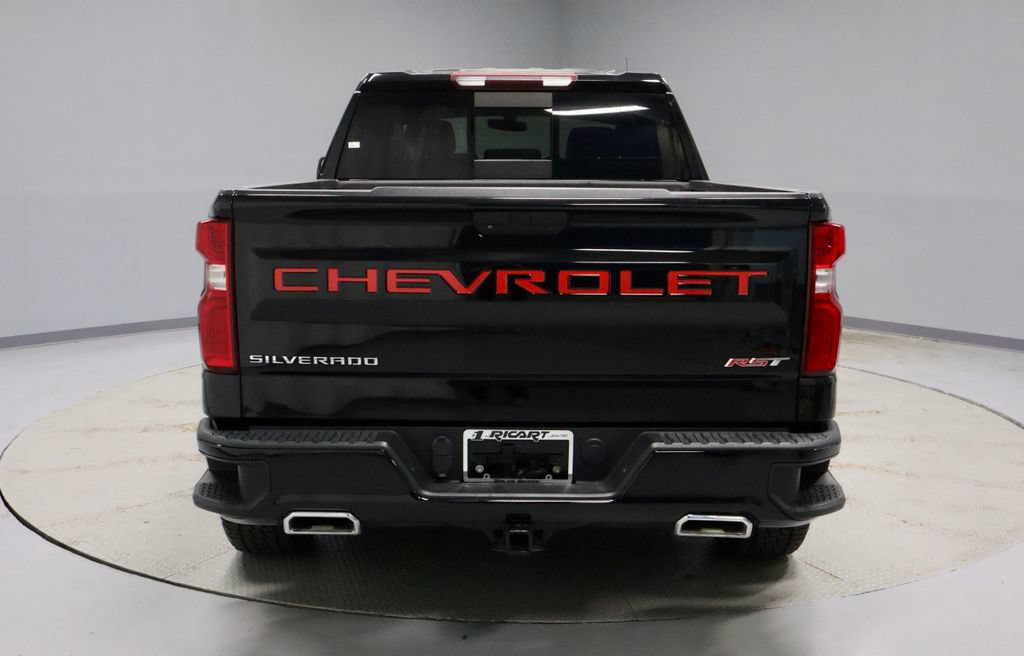 Used 2021 Chevrolet Silverado 1500 RST w/ Convenience Package II AWD/4WD image 9