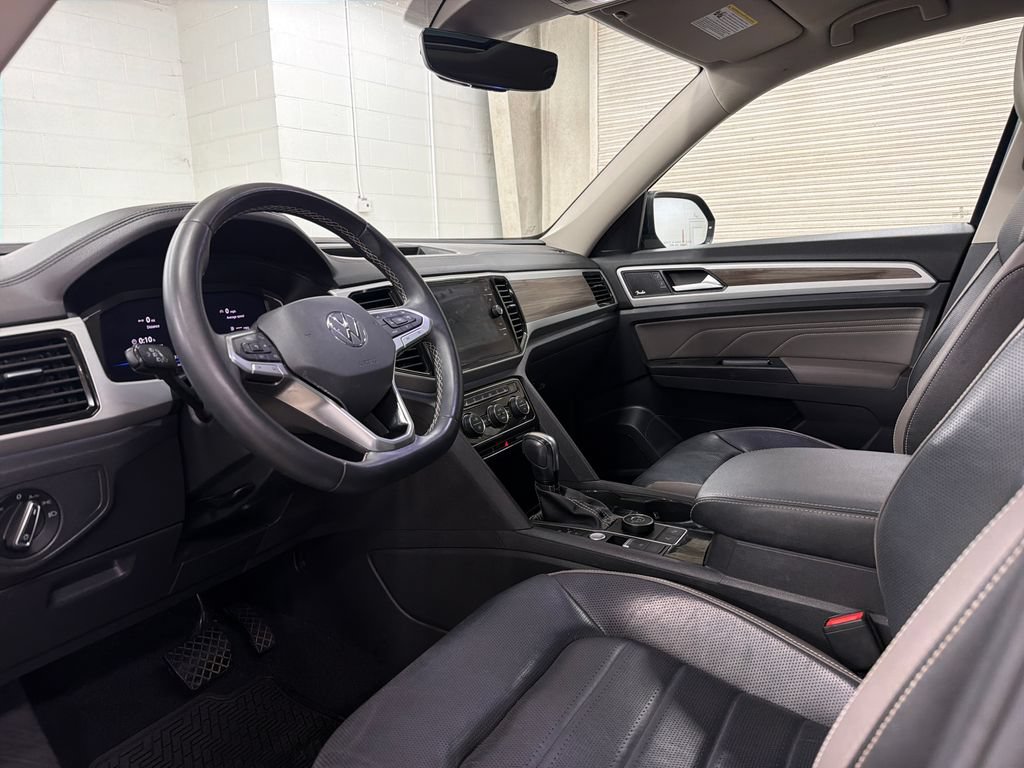 Used 2021 Volkswagen Atlas SEL Premium AWD/4WD image 5