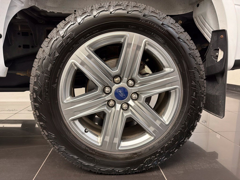 Certified 2019 Ford F150 XLT w/ Equipment Group 302A Luxury AWD/4WD image 7