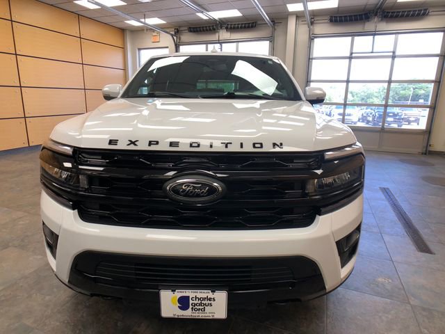 Certified 2024 Ford Expedition Max Limited AWD/4WD image 2