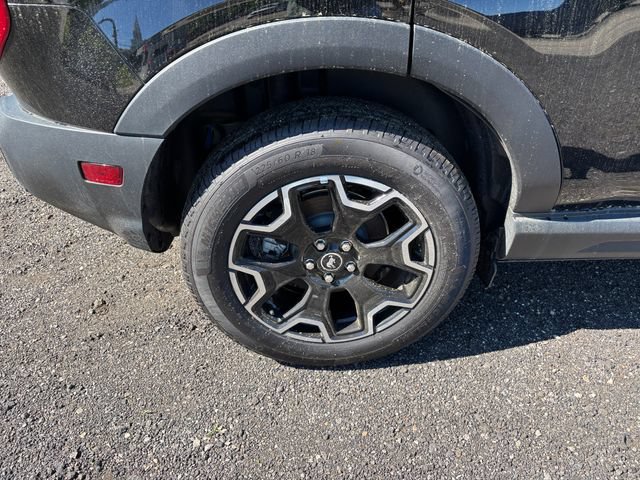 Certified 2025 Ford Bronco Sport Outer Banks w/ Outer Banks Tech Package+ AWD/4WD image 31