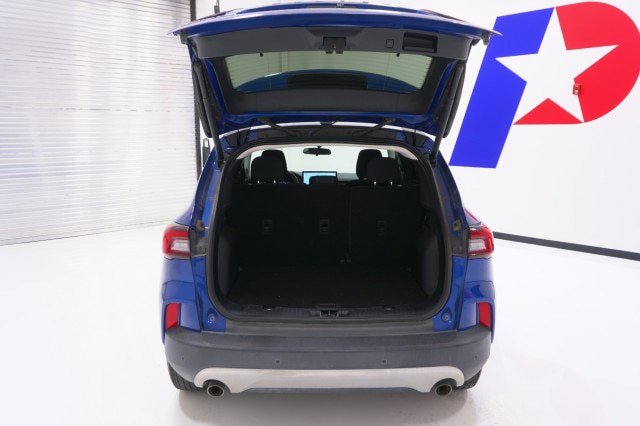 Certified 2023 Ford Escape Active w/ Tech Pack #1 FWD image 6
