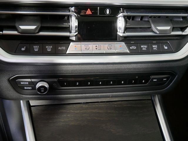 Used 2020 BMW 330i xDrive Sedan w/ Driving Assistance Package AWD/4WD image 25