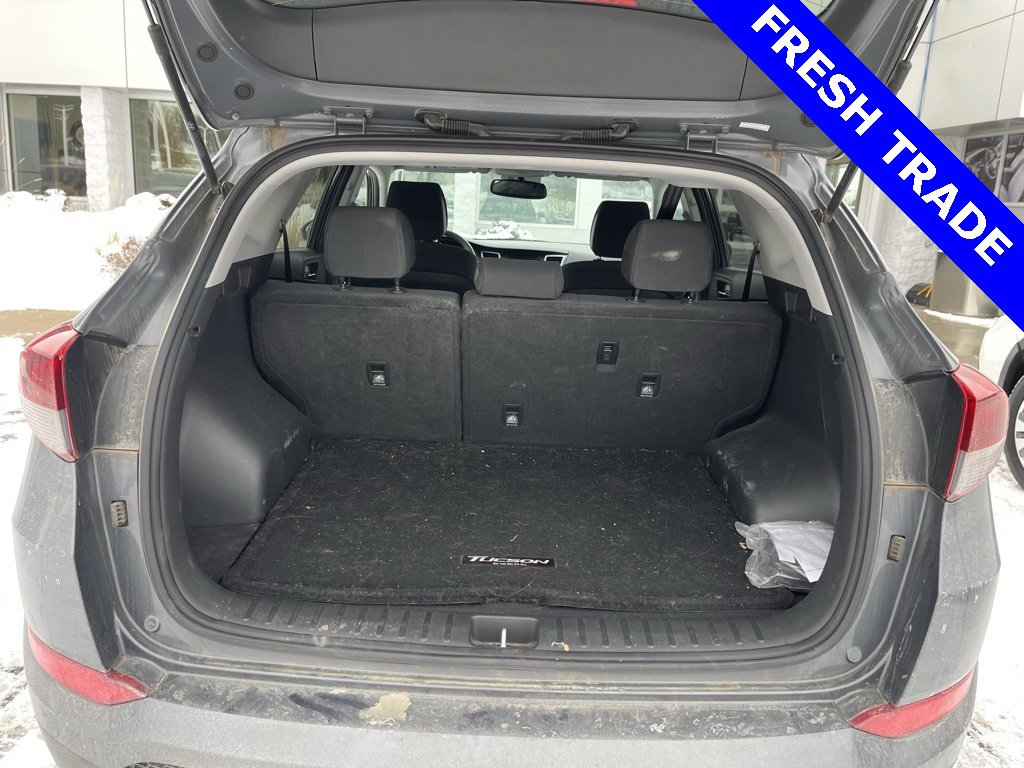Used 2017 Hyundai Tucson SE image 9
