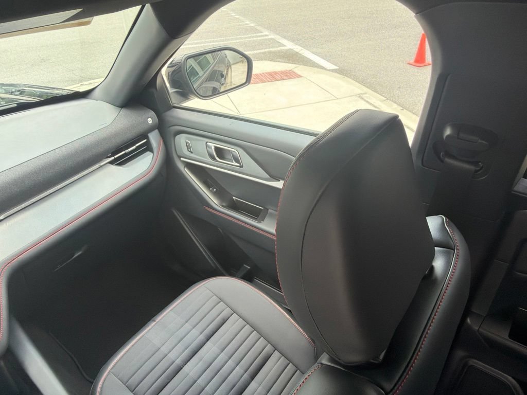 Certified 2026 Ford Explorer ST-Line RWD image 19