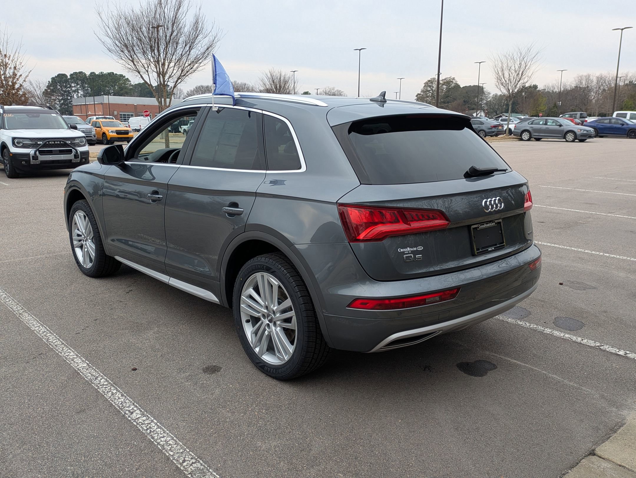 Used 2020 Audi Q5 2.0T Premium Plus w/ Premium Plus Package image 4