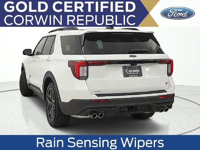 Certified 2026 Ford Explorer ST AWD/4WD image 5
