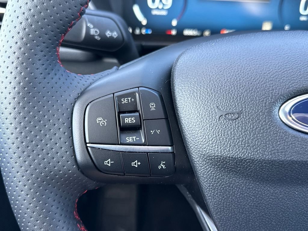 Certified 2023 Ford Escape ST-Line Select w/ Tech Pack #2 image 18