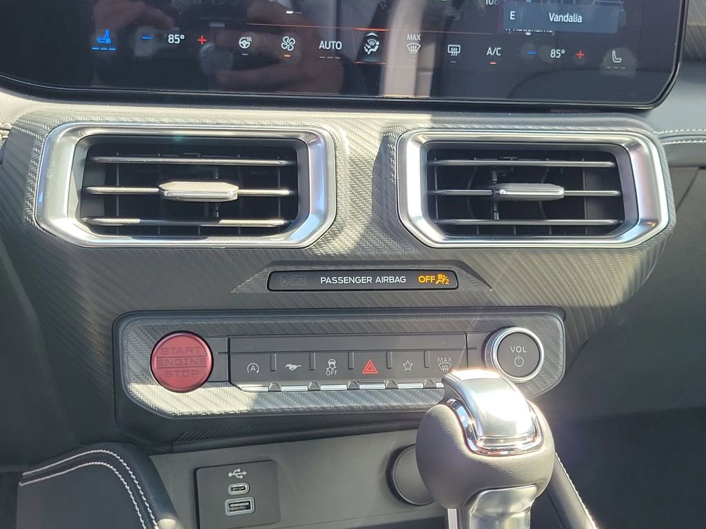 Certified 2025 Ford Mustang GT Premium w/ 60th Anniversary Package image 28