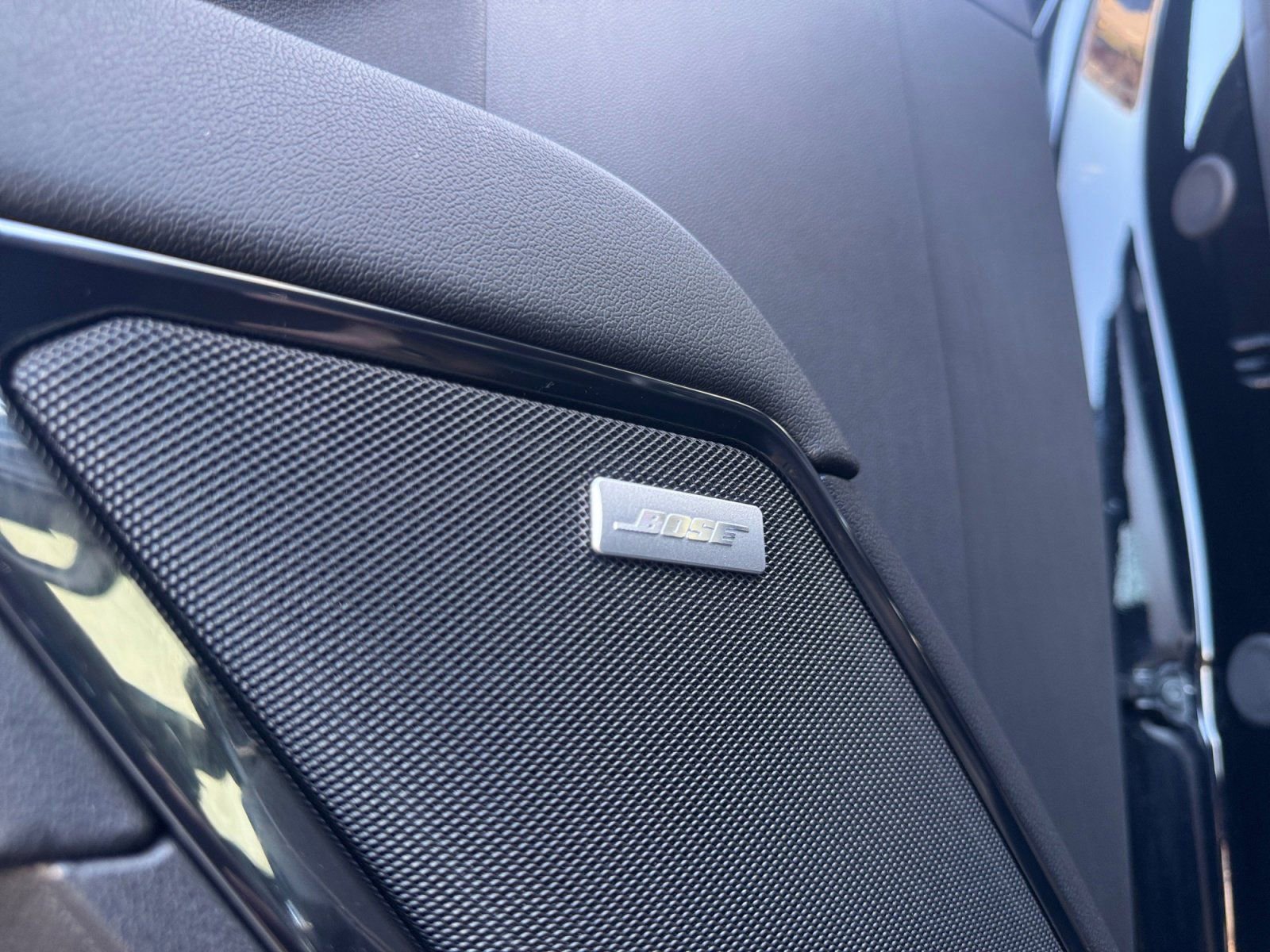 Used 2024 GMC Sierra 1500 AT4 w/ Technology Package image 21