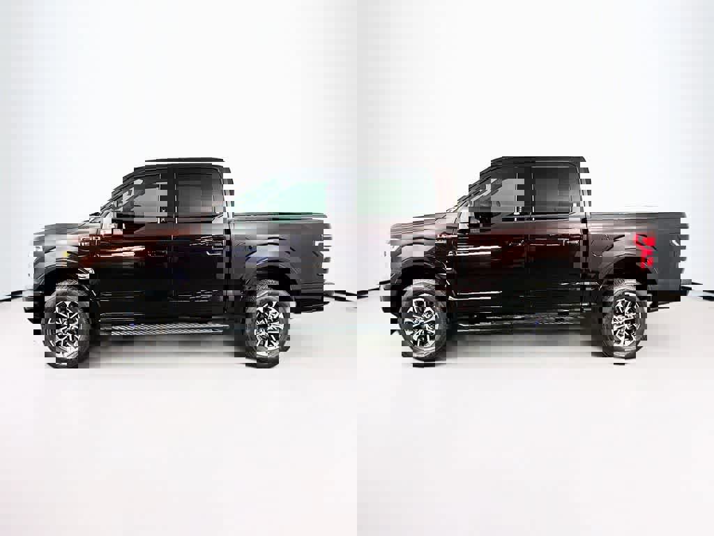 Certified 2019 Ford F150 XLT w/ Equipment Group 302A Luxury image 2