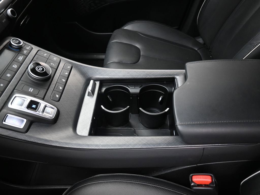 Used 2023 Hyundai Palisade Limited FWD image 20