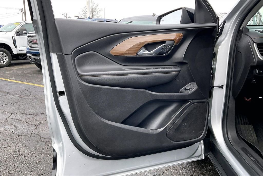 Used 2021 GMC Terrain SLE w/ Driver Convenience Package image 20