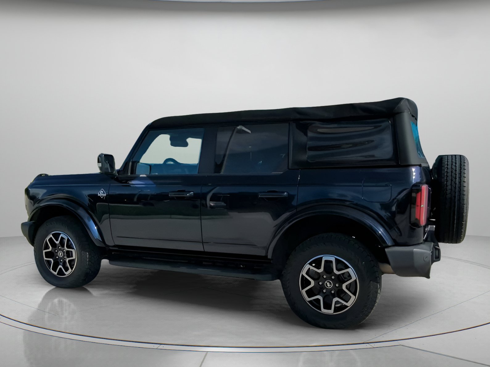 Certified 2021 Ford Bronco Outer Banks AWD/4WD image 18