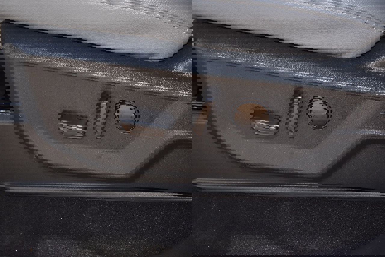 Certified 2025 Ford F150 Lightning Flash image 36