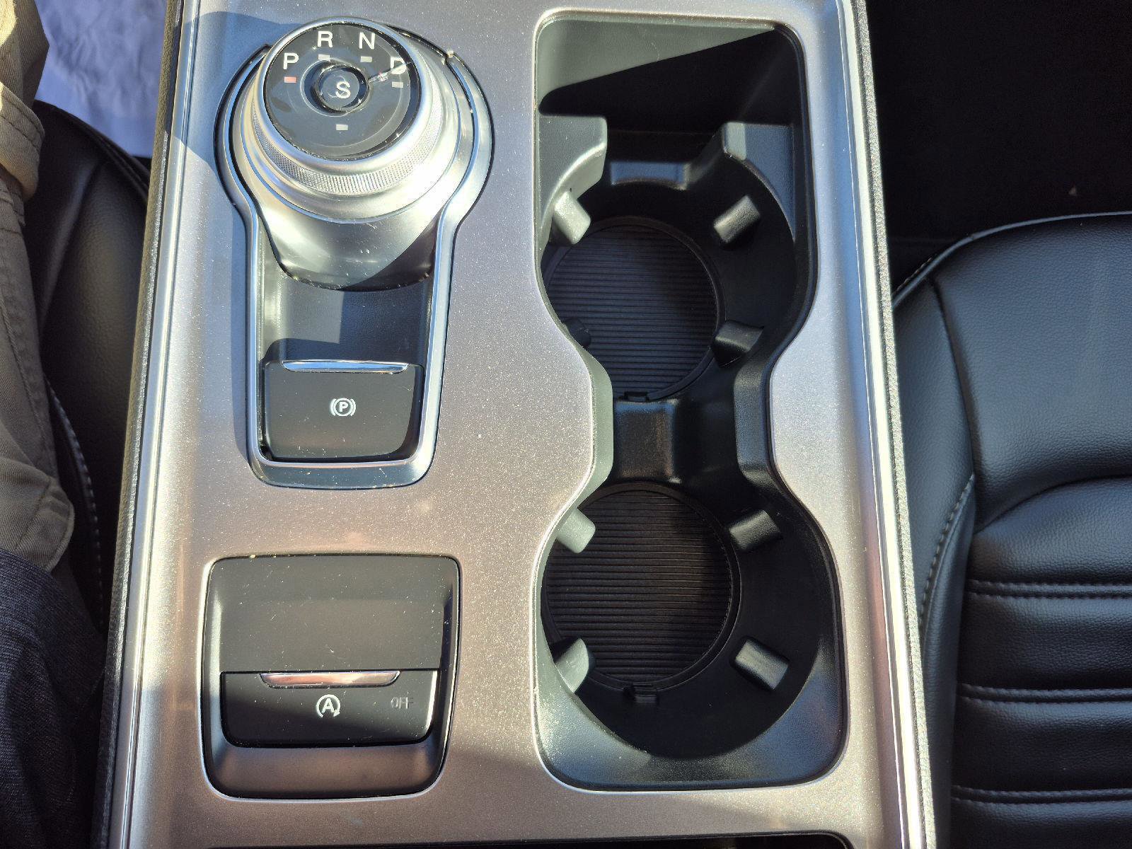 Certified 2024 Ford Edge SEL image 13