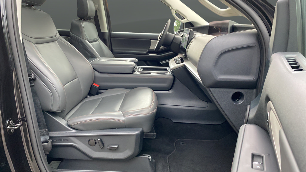 Certified 2025 Ford Expedition Max Active AWD/4WD image 25