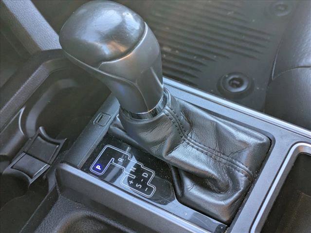 Used 2020 Toyota Tacoma Limited AWD/4WD image 10