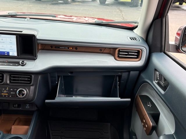 Certified 2024 Ford Maverick Lariat w/ 4K Tow Package image 33