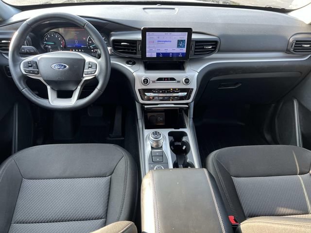 Certified 2024 Ford Explorer XLT AWD/4WD image 16