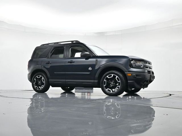 Certified 2023 Ford Bronco Sport Outer Banks w/ Tech Package image 32
