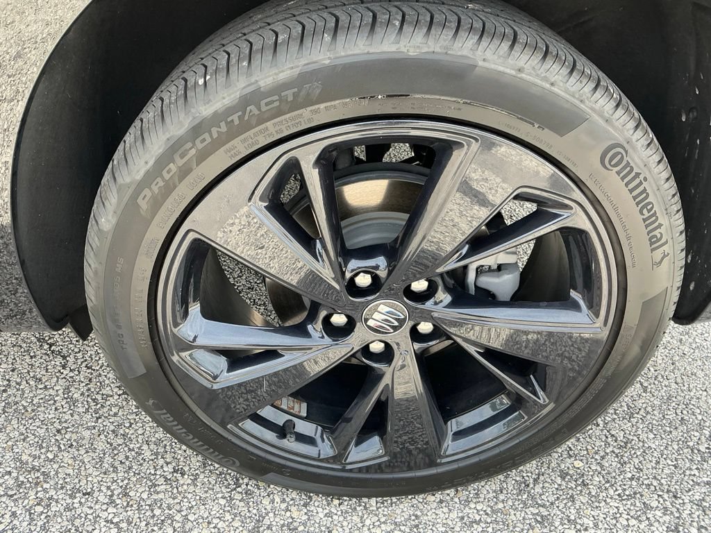 Used 2024 Buick Envision Sport Touring AWD/4WD image 25