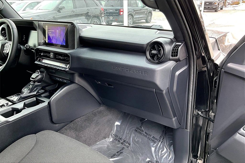 Used 2025 Toyota Land Cruiser 1958 image 15