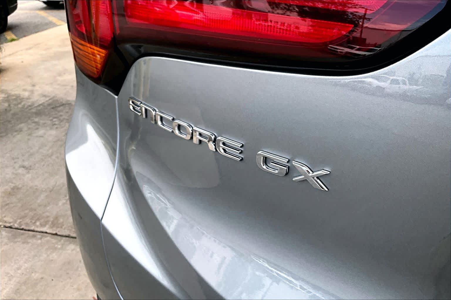 Used 2024 Buick Encore GX Preferred FWD image 10