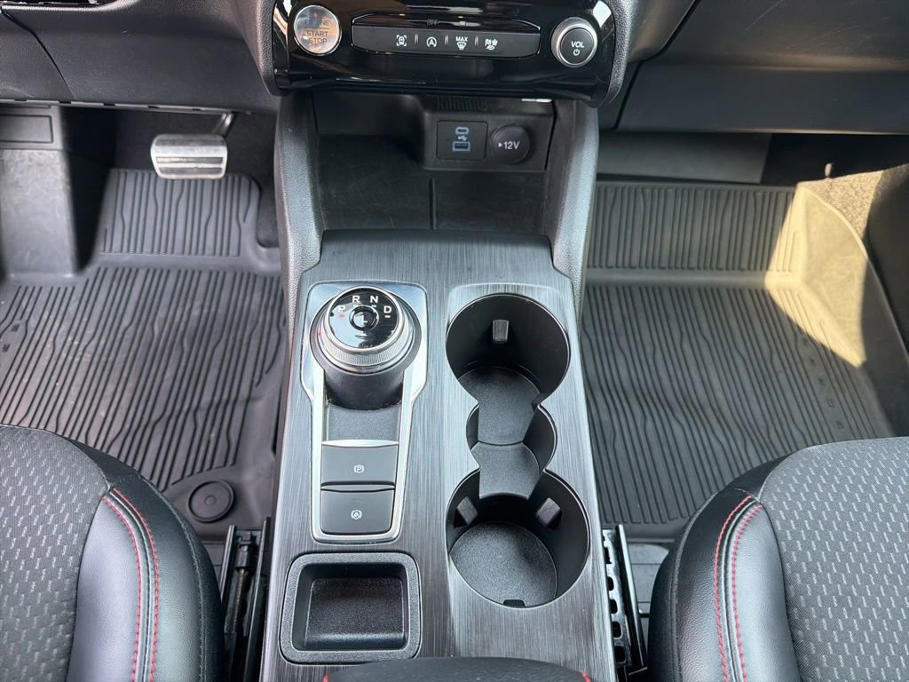 Certified 2023 Ford Escape ST-Line w/ Tech Pack #1 image 28