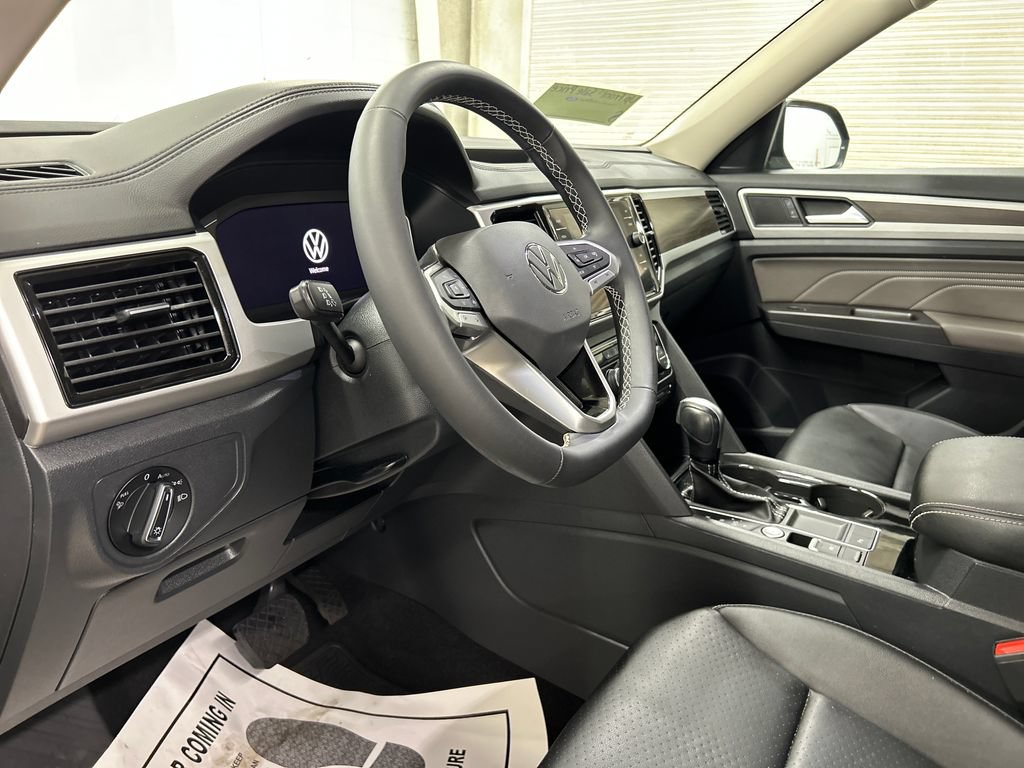 Used 2022 Volkswagen Atlas SE FWD image 5