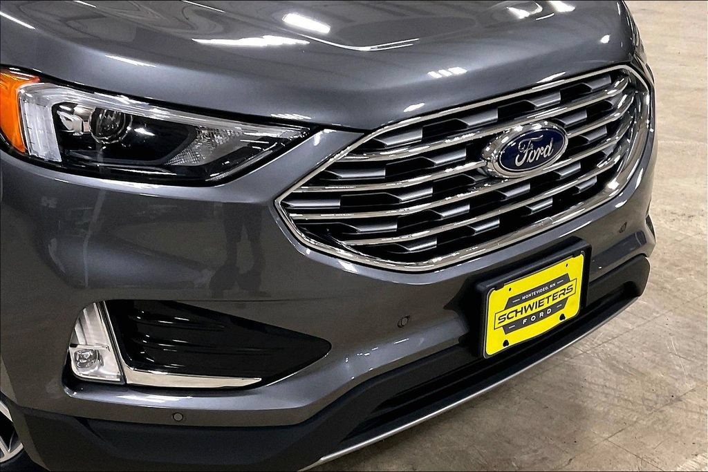 Certified 2023 Ford Edge Titanium w/ Class II Trailer Tow Package AWD/4WD image 29