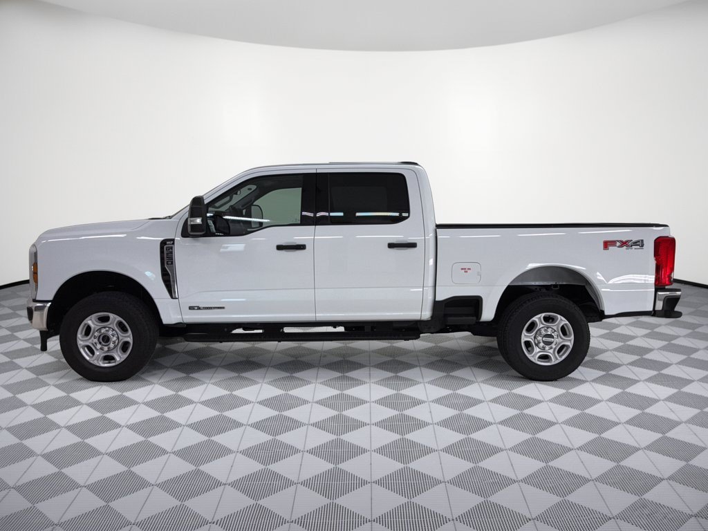 Certified 2025 Ford F250 XLT w/ FX4 Off-Road Package AWD/4WD image 2