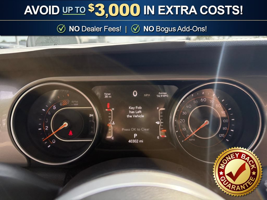 Used 2019 Jeep Wrangler Unlimited Sahara AWD/4WD image 19