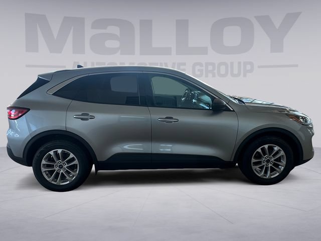 Certified 2022 Ford Escape SE w/ Convenience Package FWD image 6