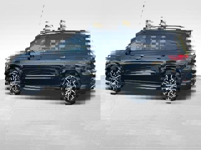 Used 2025 Mercedes-Benz GLS 580 GLS 580 image 3