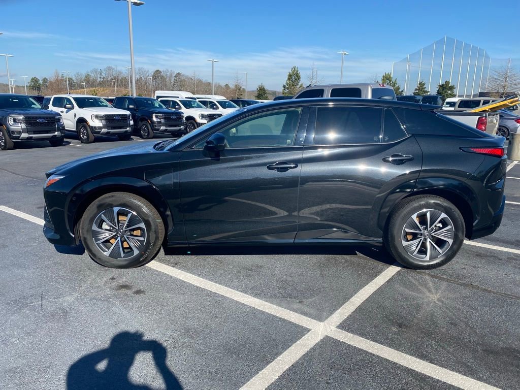 Used 2023 Lexus RZ 450e Premium w/ Technology Package image 4