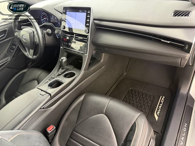 Used 2021 Toyota Avalon XSE FWD image 21