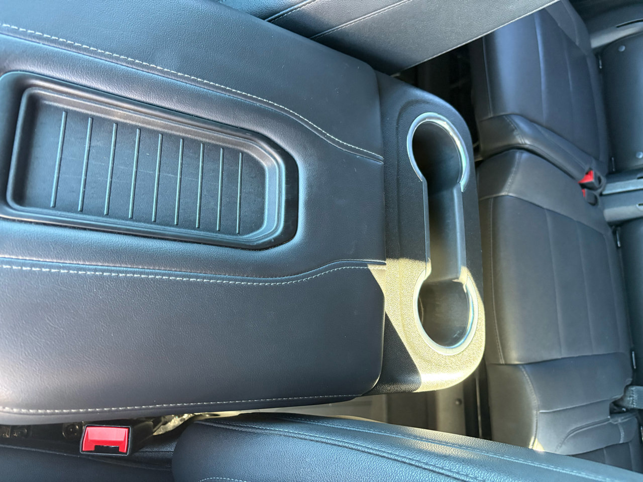 Used 2023 Chevrolet Tahoe LT w/ Luxury Package image 31