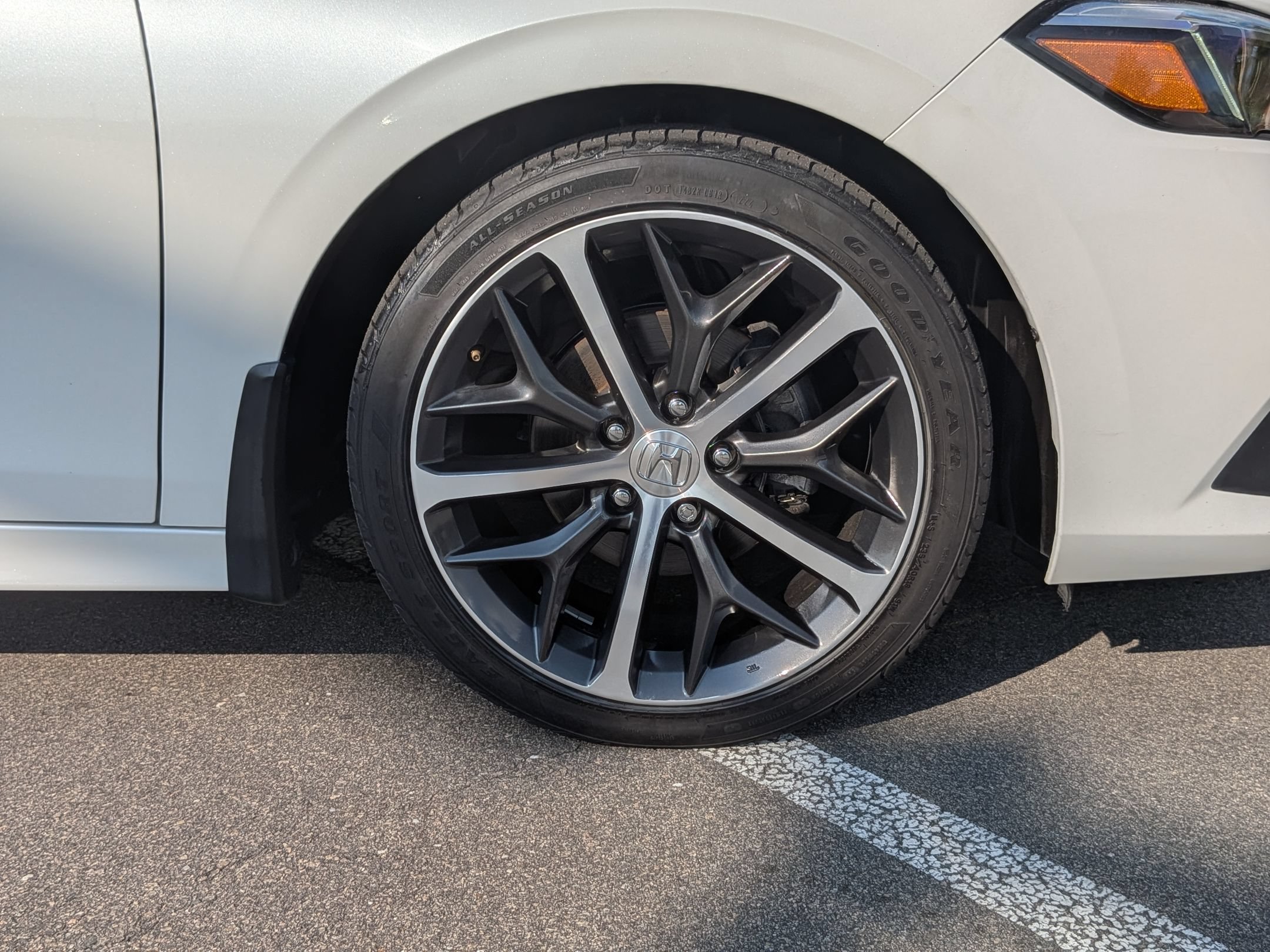 Used 2022 Honda Civic Touring image 11