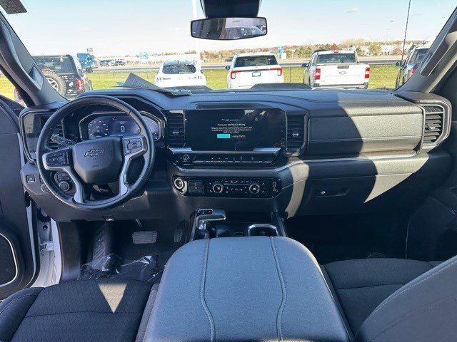 Used 2024 Chevrolet Silverado 1500 LT Trail Boss w/ Protection Package image 27