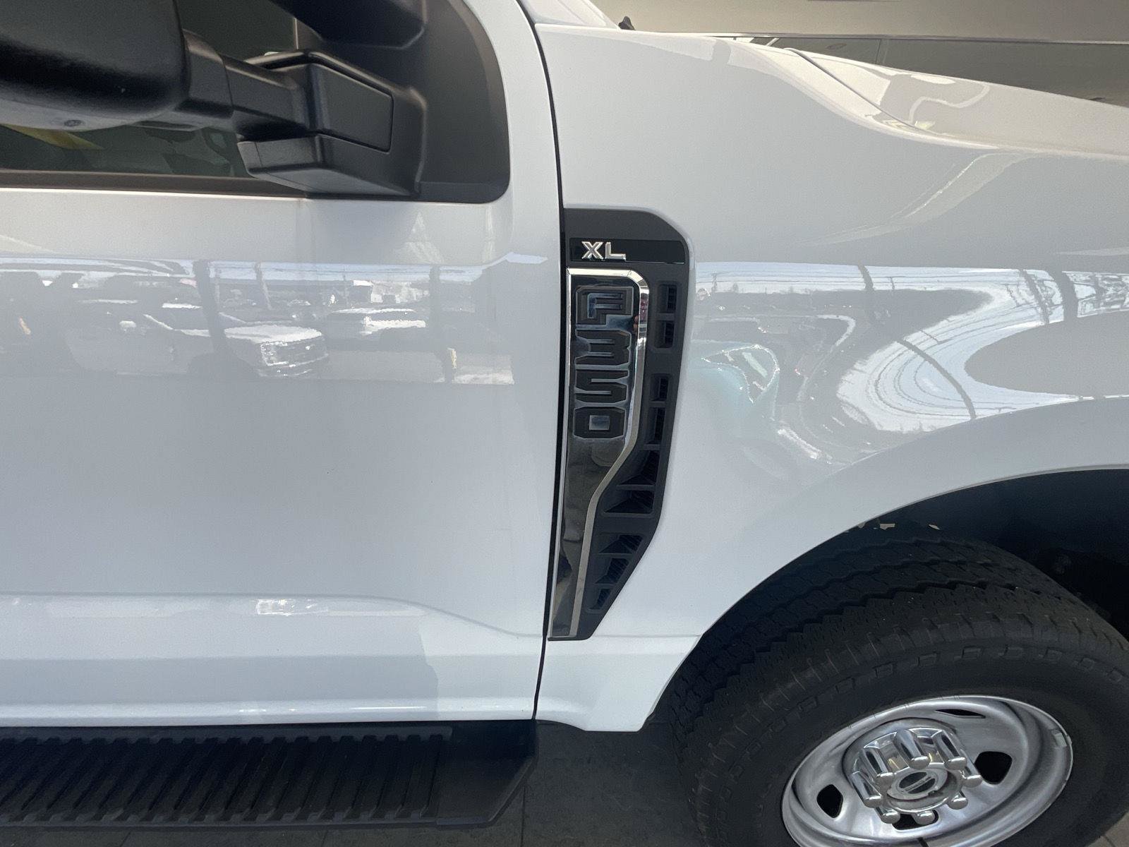 Certified 2023 Ford F350 XL w/ Snow Plow Prep Package AWD/4WD image 21