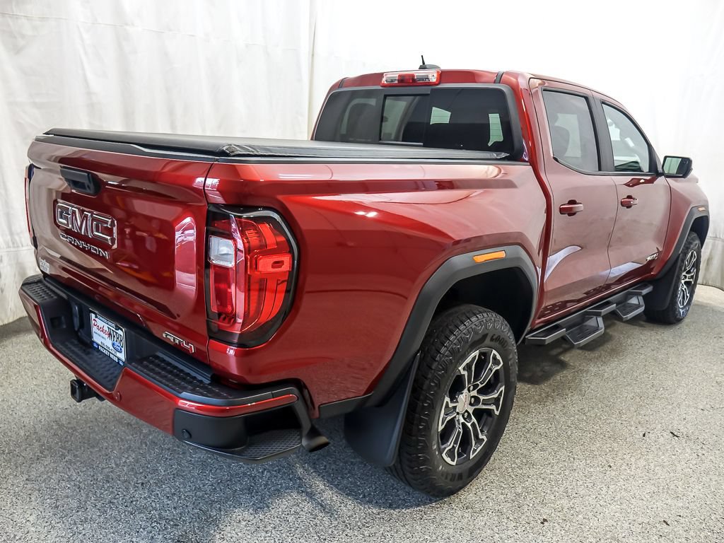 Used 2023 GMC Canyon AT4 w/ AT4 Premium Package AWD/4WD image 8