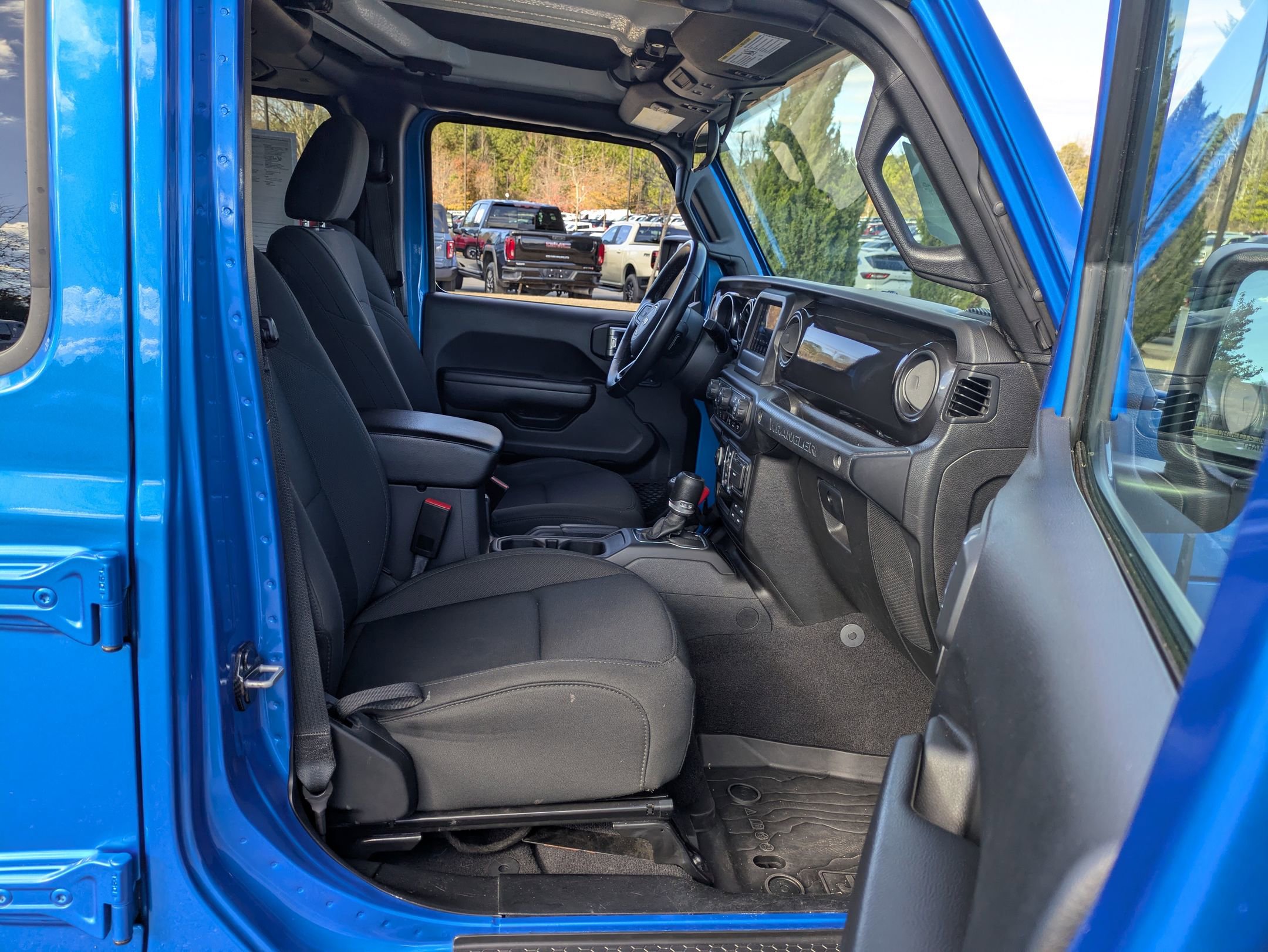 Used 2021 Jeep Wrangler Unlimited Sport w/ LED Headlamp & Fog Lamp Group image 40