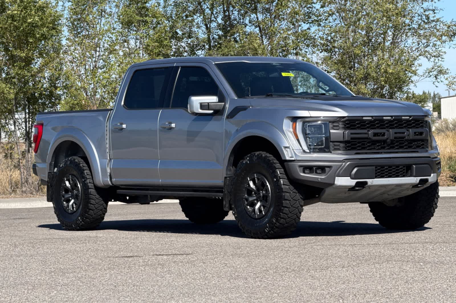 Certified 2022 Ford F150 Raptor w/ Raptor 37 Performance Package AWD/4WD image 9