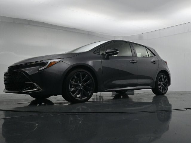 Used 2026 Toyota Corolla XSE FWD image 31