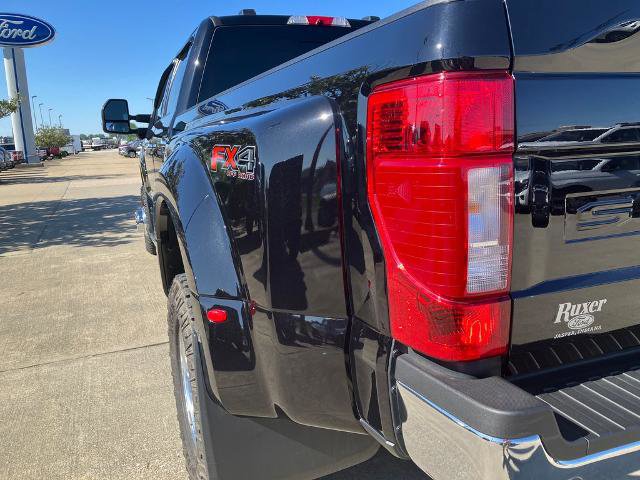 Certified 2021 Ford F350 Lariat w/ Lariat Ultimate Package AWD/4WD image 15