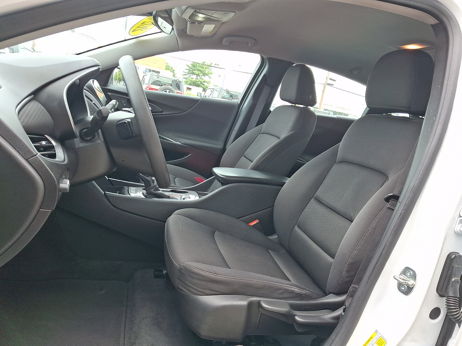 Used 2024 Chevrolet Malibu LS FWD image 16