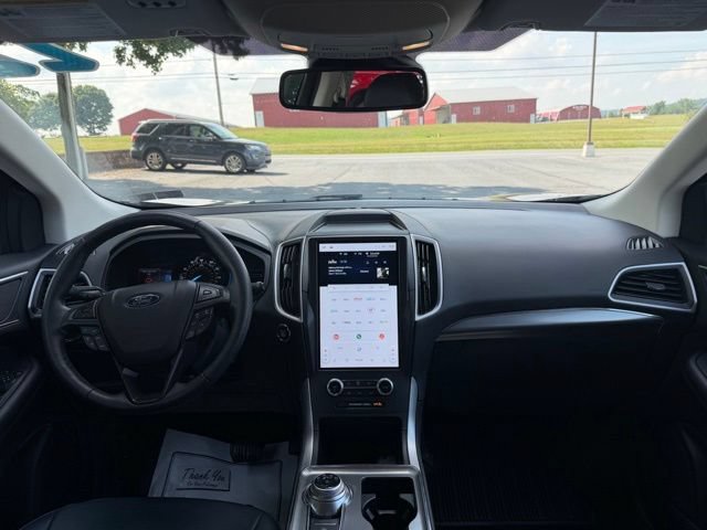 Certified 2022 Ford Edge SEL w/ Sport Appearance Package AWD/4WD image 15