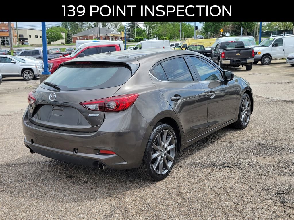 Used 2018 MAZDA MAZDA3 Touring FWD image 4